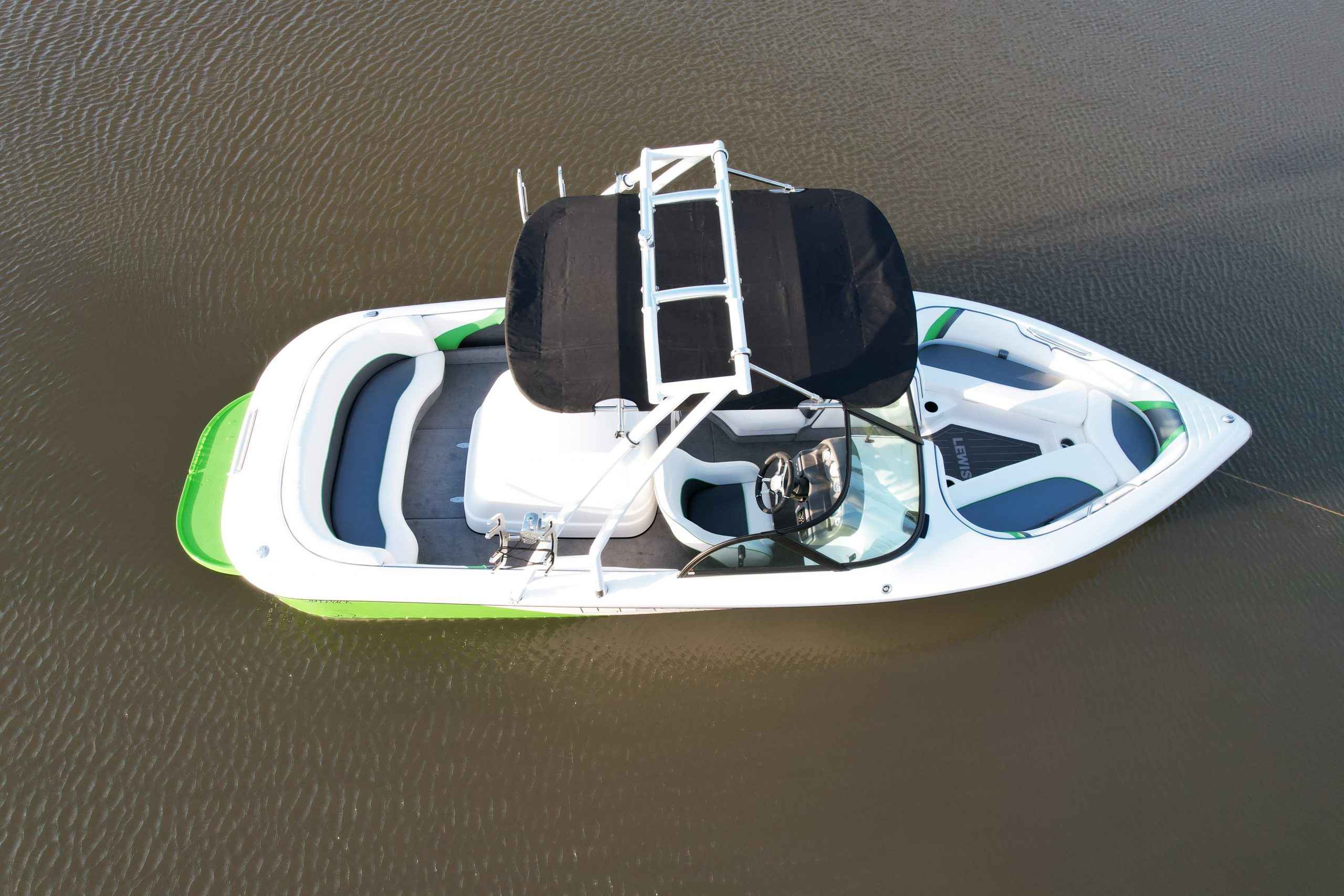 Lewis boat Outback | Canobolas Marine